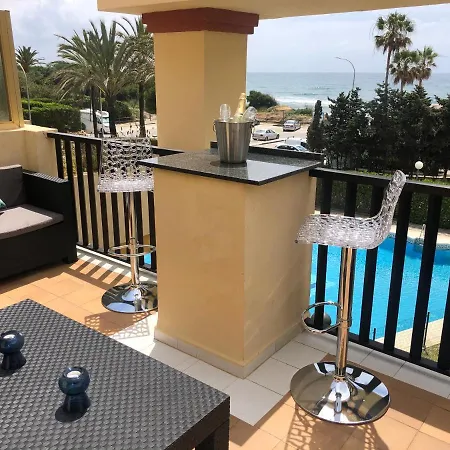 Beachfront Apartment - Sea Views - Marbella Exterior photo